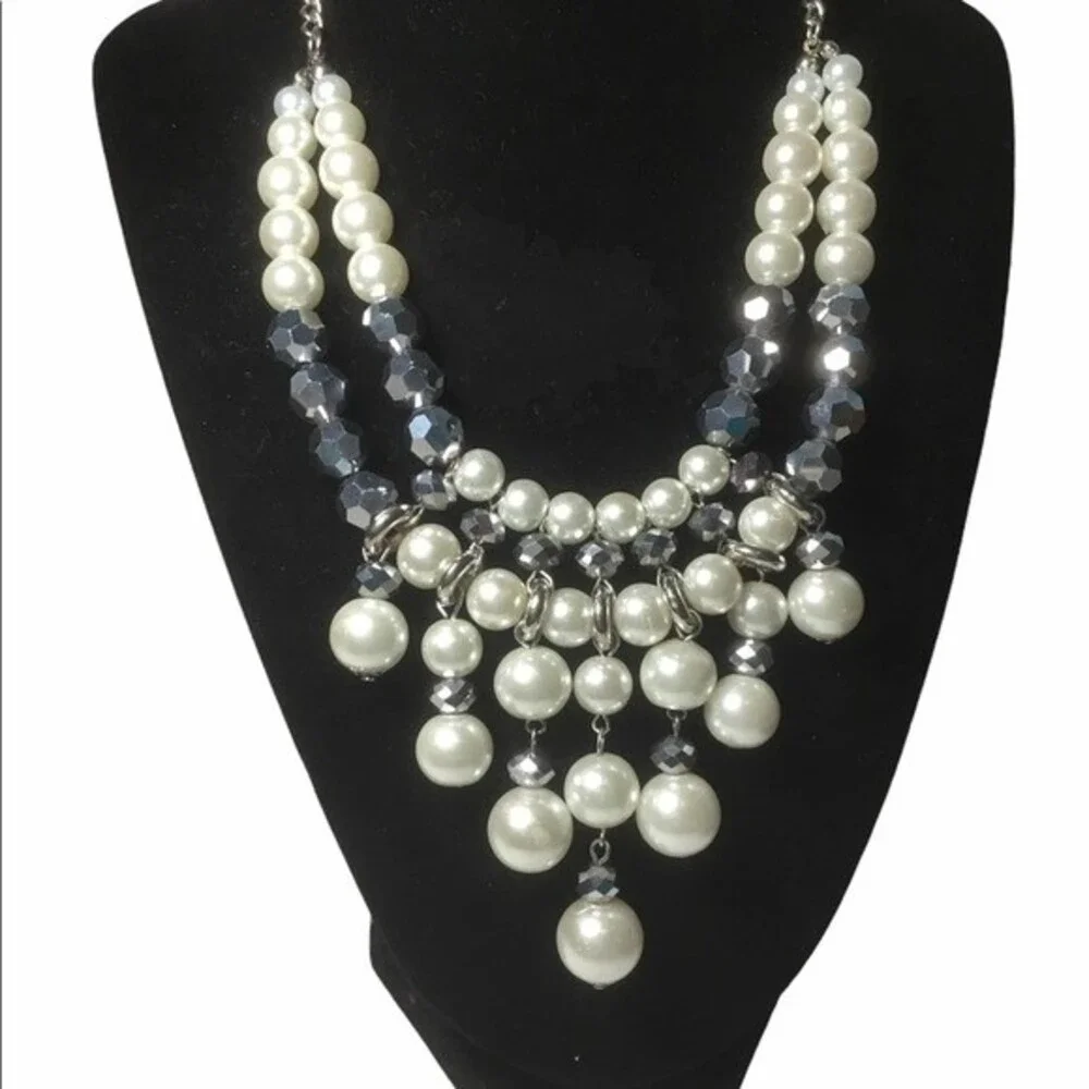 Silver Pearl Drop Necklace